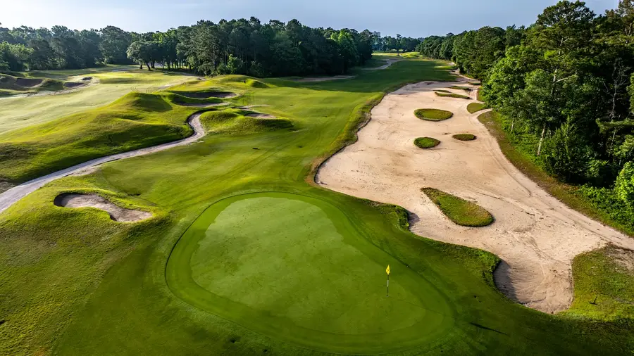 Barefoot Resort – Dye Course, view 4
