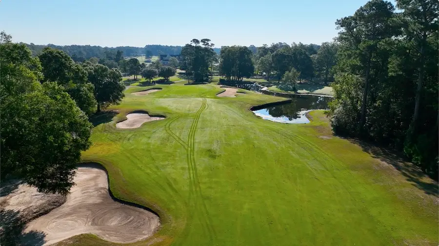Lions Paw Golf Links, view 4
