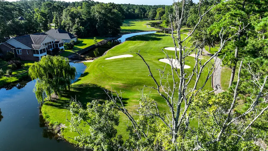 River Hills Golf & Country Club, view 2
