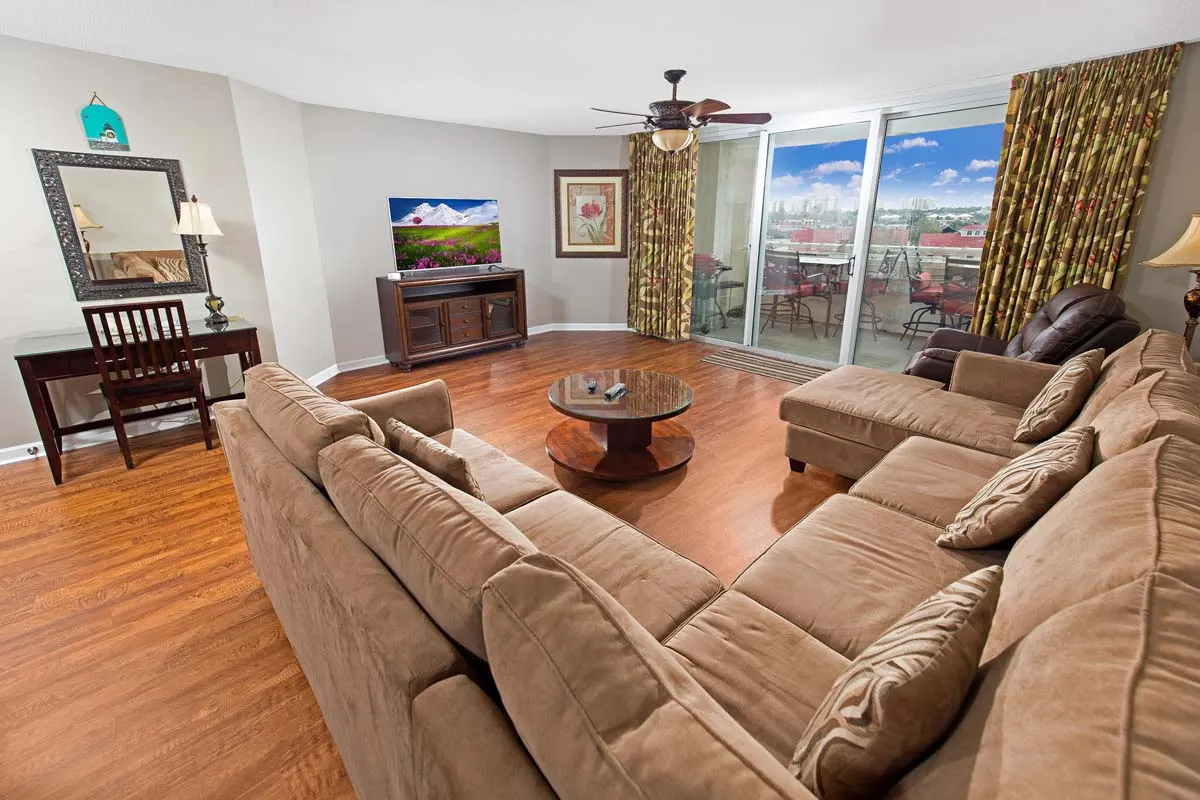A living area in a Barefoot Resort villa